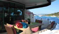 Motor yacht WAVE -  Aft Deck